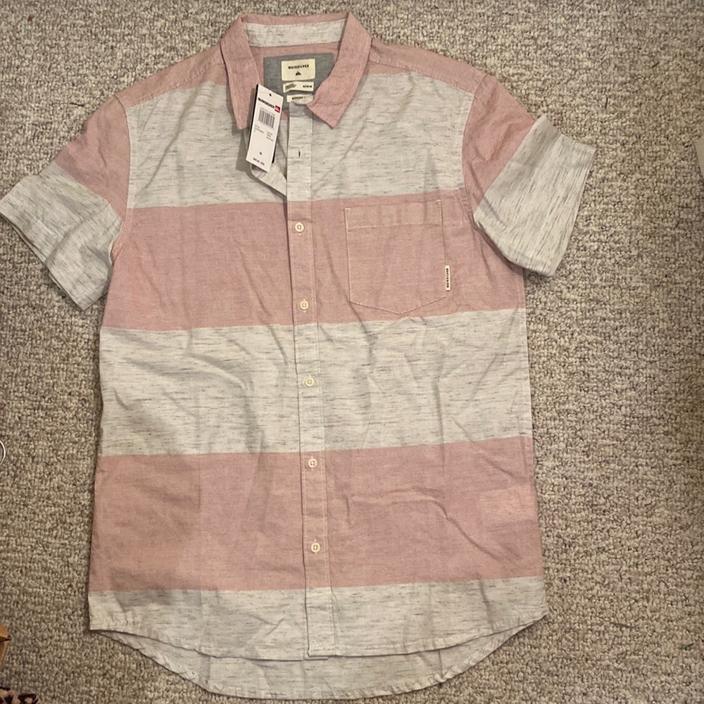 QUICKSILVER Men’s button down NWT